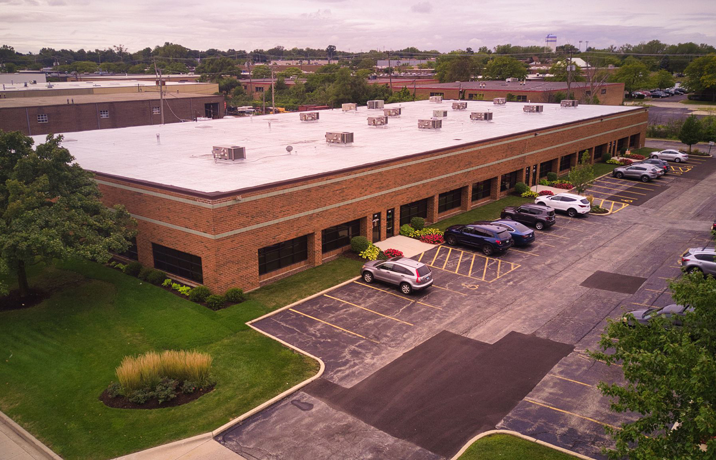 1100 n main st lombard il