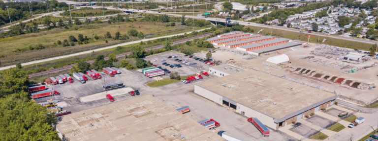 700 s chestnut aerial with highway proximity