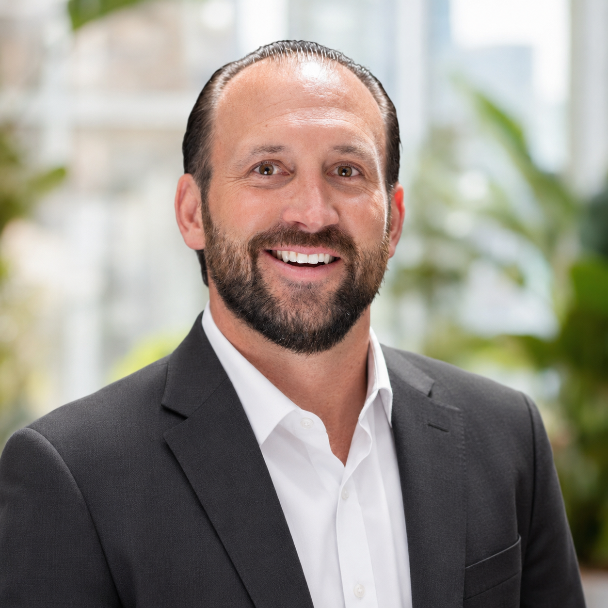 headshot of joe sergi
